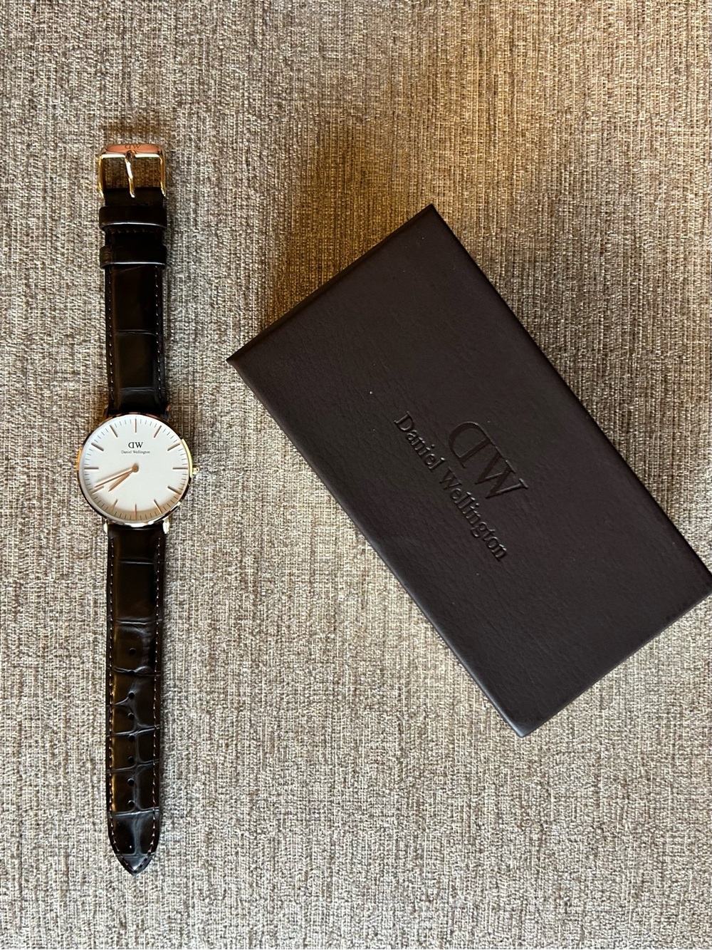 Daniel Wellington Classic Sheffield Rose Gold 36mm Watch | Excellent Condition